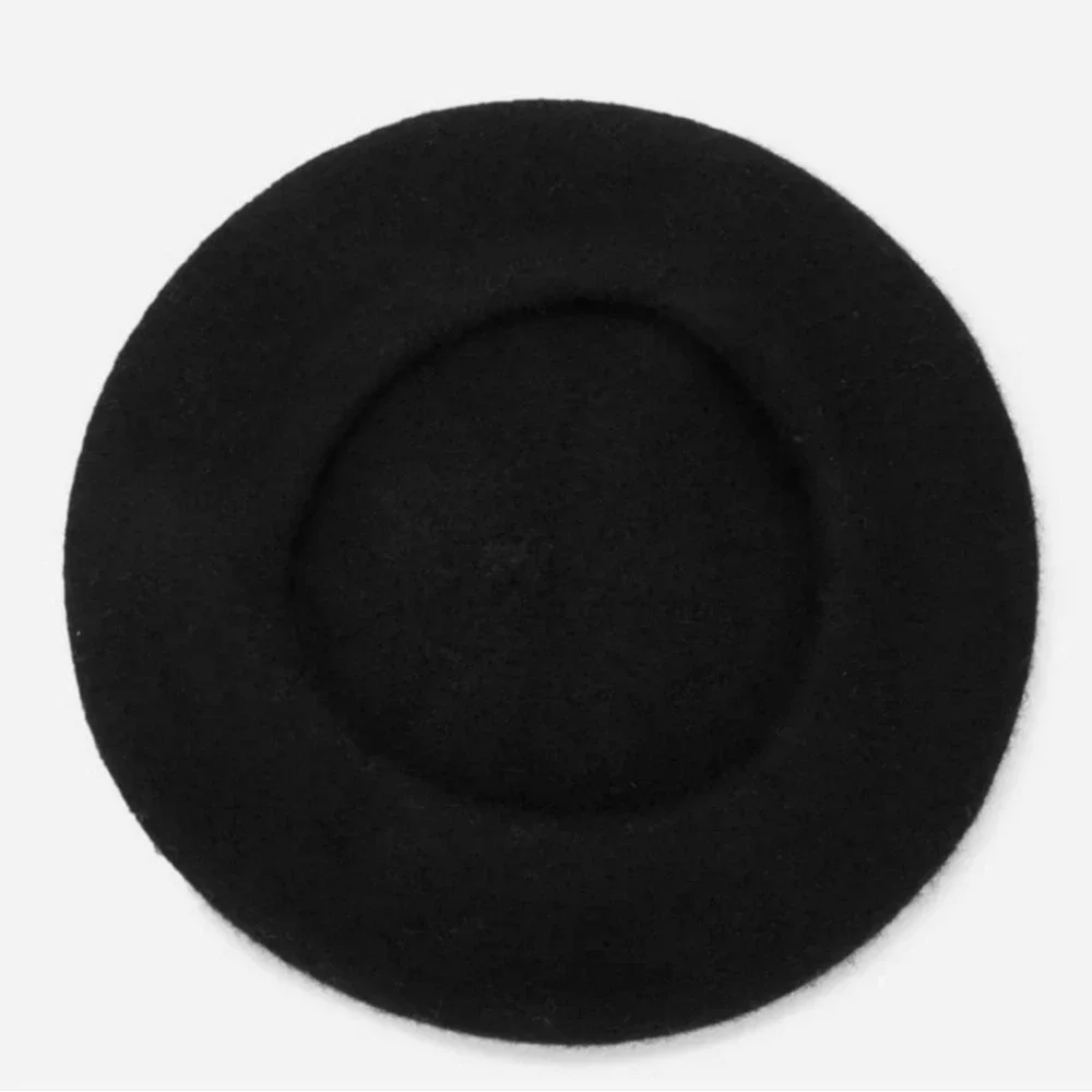 Women's Wool Knit black French beret hat minimalist Classic Preppy Fall Winter